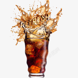 解暑止渴可乐里的冰粒高清图片