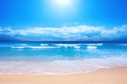 夏日沙滩蓝色天空阳光白云素材