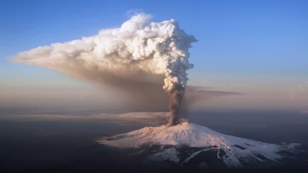 壮丽火山喷发景观背景