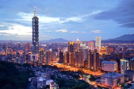 金碧辉煌的城市夜景海报背景背景