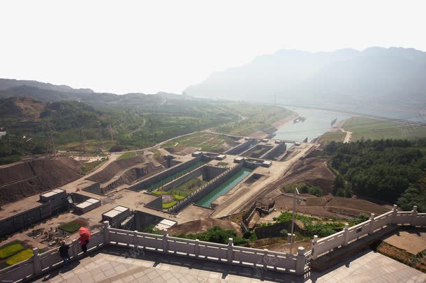 长江三峡大坝风png免抠素材_88icon https://88icon.com 三峡 三峡大坝 全貌 大坝 旅游摄影 自然风景 长江 风光