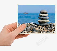 手拿照片png免抠素材_88icon https://88icon.com 手 手拿照片 海景