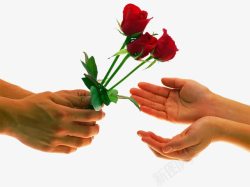 手棒鲜花花束的小女孩男人送女人玫瑰花高清图片