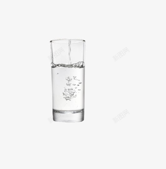 玻璃杯中的半杯水png免抠素材_88icon https://88icon.com 半杯水 实物 水 玻璃杯