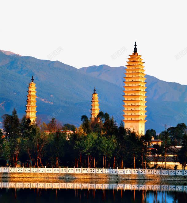大理三塔摄影png免抠素材_88icon https://88icon.com 云南 大理 大理三塔 大门 屋檐 崇圣寺三塔 建筑景观 房檐 摄影 自然景观