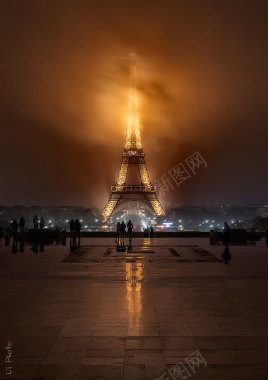 巴黎埃菲尔铁塔壁纸背景