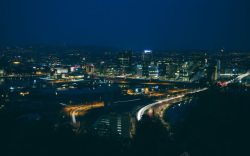 安静的夜晚夜晚安静城市夜景高清图片