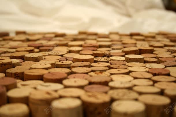 葡萄酒软木塞jpg设计背景_88icon https://88icon.com 其它类别 图片素材 木塞 瓶塞 背景花边 葡萄酒 葡萄酒软木塞 葡萄酒软木塞图片 葡萄酒软木塞图片素材下载 葡萄酒软木塞背景 软木塞 酒 酒瓶 饮料酒水 高清葡萄酒木塞