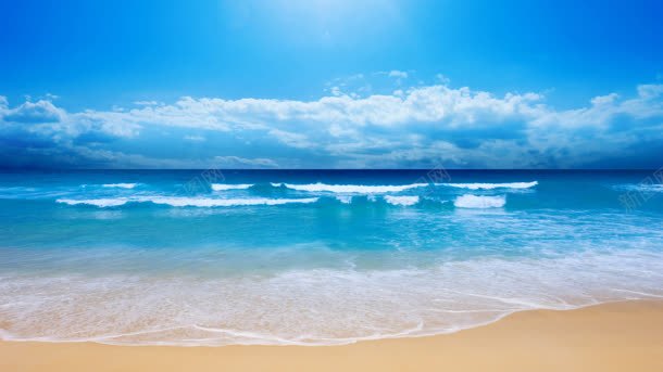 蓝天白云海水沙滩清新背景