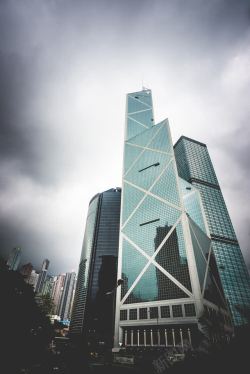 左侧仰视角度仰视角度城市建筑高清图片