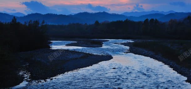 山峰河流背景jpg设计背景_88icon https://88icon.com 天空 山峰 河流 自然风光