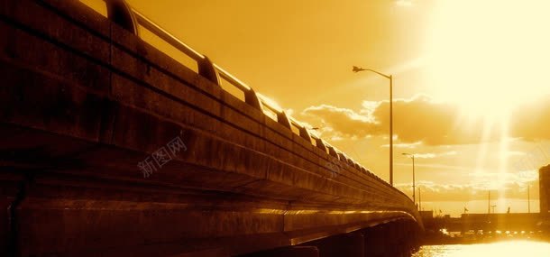 阳光下的大桥jpg设计背景_88icon https://88icon.com 城市 大桥 天空 阳光