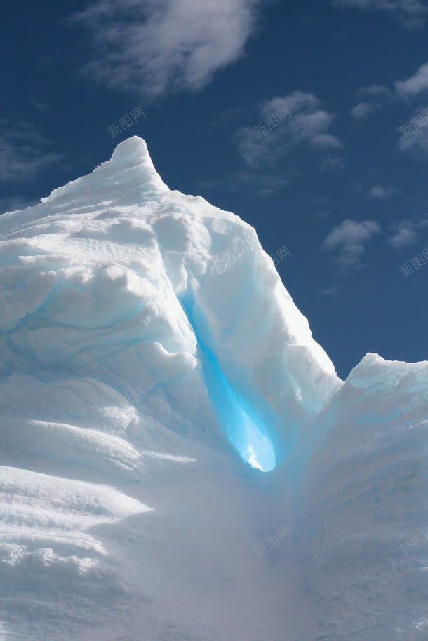 白色拱形冰山冰块jpg设计背景_88icon https://88icon.com 冰块 冰山 拱形 模型 白色
