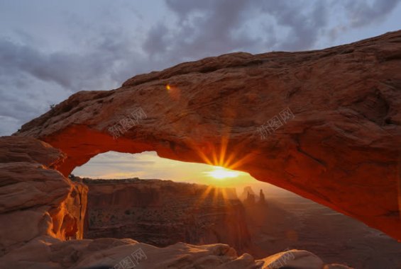 天空阳光沙漠石头背景