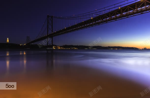 紫色天空海岸大桥jpg设计背景_88icon https://88icon.com 大桥 天空 海岸 紫色