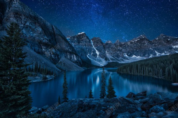 蓝色夜空峡谷湖水冬季jpg设计背景_88icon https://88icon.com 冬季 夜空 峡谷 湖水 蓝色
