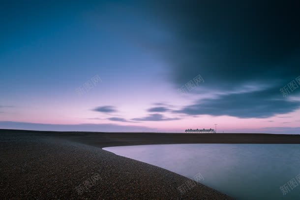 紫色天空日落海岸jpg设计背景_88icon https://88icon.com 天空 日落 海岸 紫色