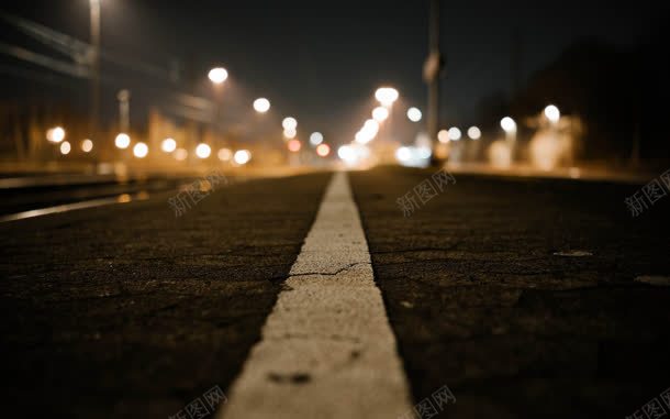 黯淡小路灯光孤寂jpg设计背景_88icon https://88icon.com 孤寂 小路 灯光 黯淡