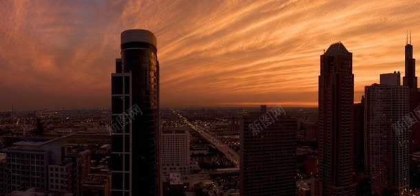 夕阳下的城市jpg设计背景_88icon https://88icon.com 城市 夕阳 天空 建筑 楼房