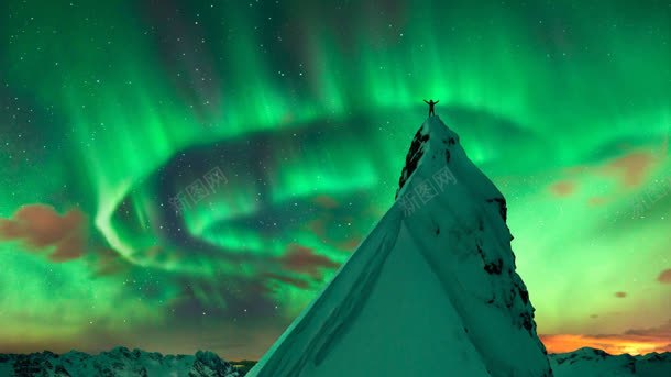 绿色天空夕阳雪山jpg设计背景_88icon https://88icon.com 夕阳 天空 绿色 雪山