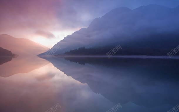 手绘唯美的墨水画高山河水jpg设计背景_88icon https://88icon.com 墨水 河水 高山