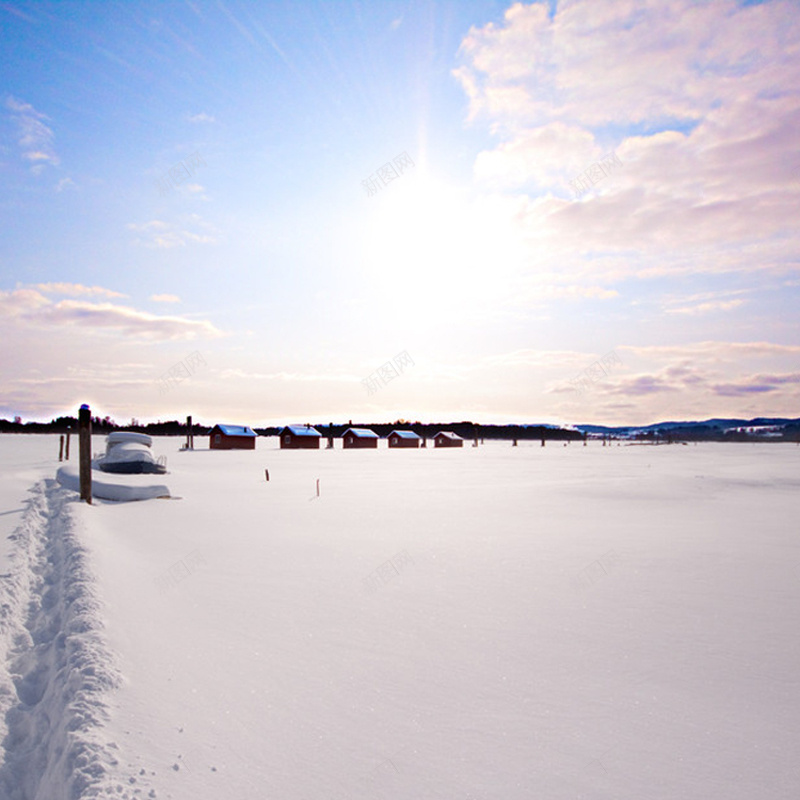 唯美首图psd_88icon https://88icon.com 主图 夕阳 天空 房子 摄影 雪地 风景