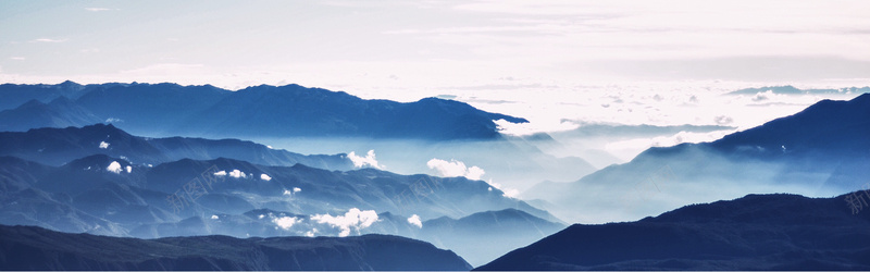 山峦渐变色背景背景