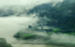 云雾山峰云雾山峰高清图片