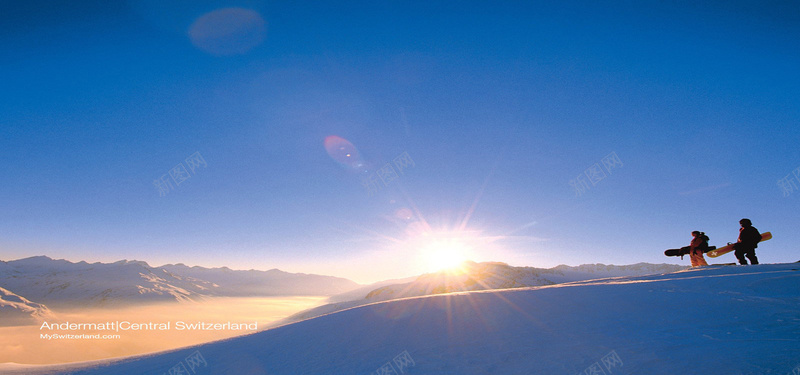 雪上日出jpg设计背景_88icon https://88icon.com 刺激 天气 寒冷 摄影 旅游 海报banner 滑雪 激情 瞬间 速度 阳光 雪上美女 雪上运动 风景