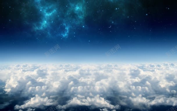 云层蓝色银河星空摄影摄影图片