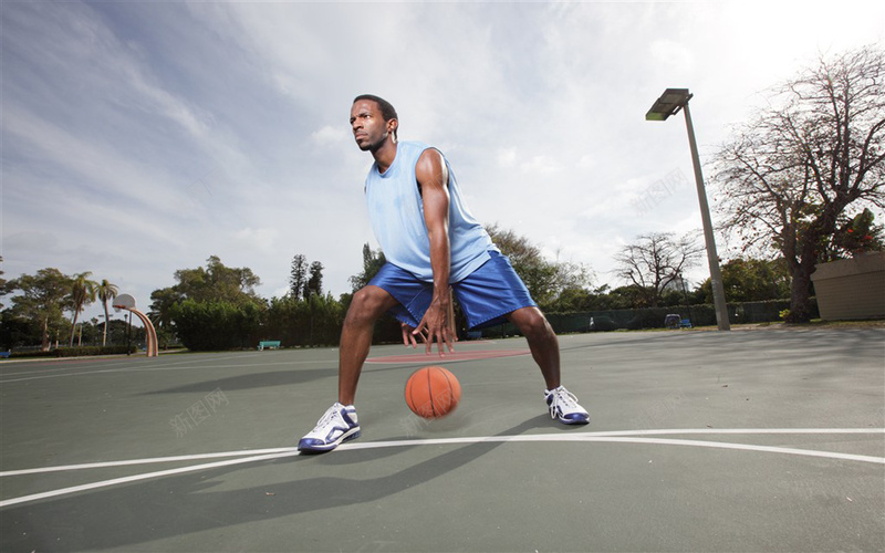 体育篮球海报psd设计背景_88icon https://88icon.com 体育 体育项目 打篮球 摄影 篮球 篮球场 篮球明星 篮球男运动员 篮球项目 风景
