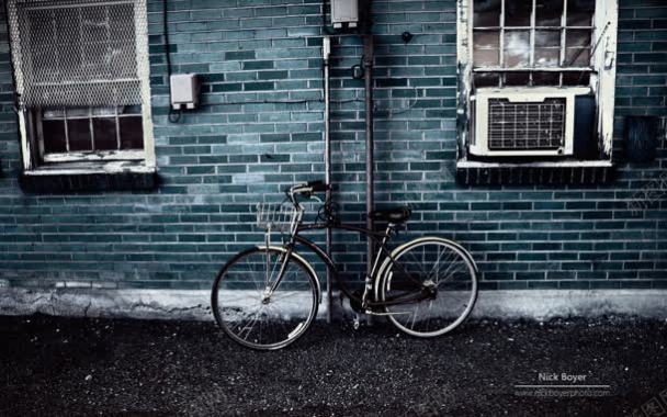 复古暗沉街道自行车壁纸背景