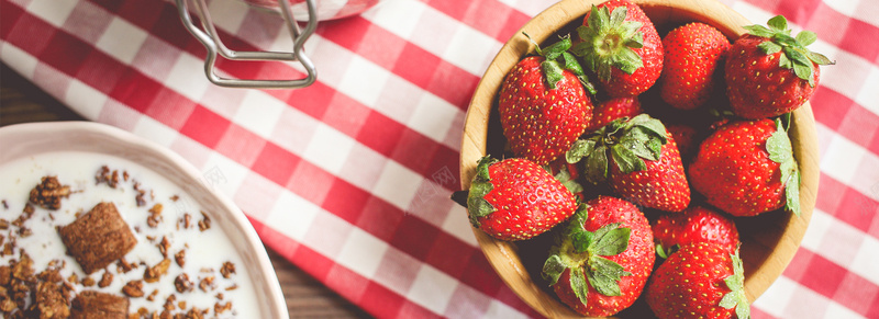 新鲜草莓背景摄影图片