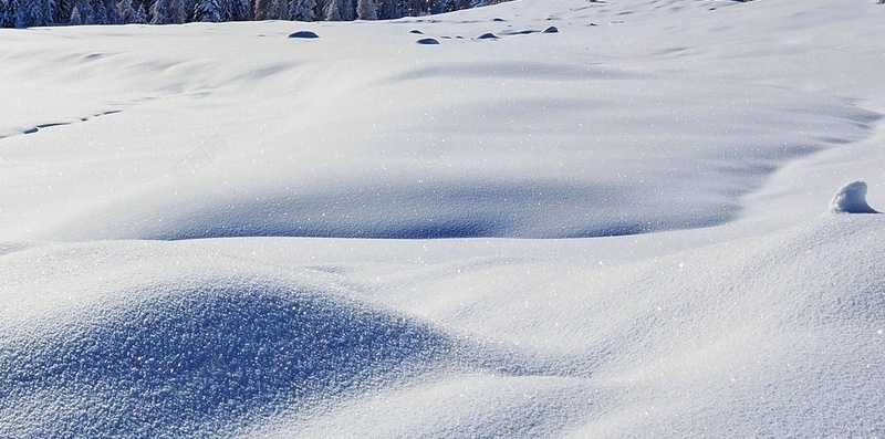 冬季雪景H5背景jpg_88icon https://88icon.com H5 h5 云彩 天空 摄影 树林 雪地 雪山 风景