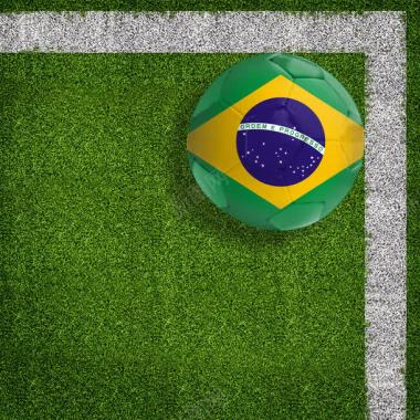草地上的巴西足球背景