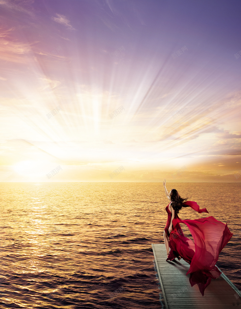 晚霞夕阳美景背景psd设计背景_88icon https://88icon.com 优雅女性 夕阳 天空 奢华 平静 房产 房地产 晚霞 海平线 海边 礼服 美景 背景 高档 高端