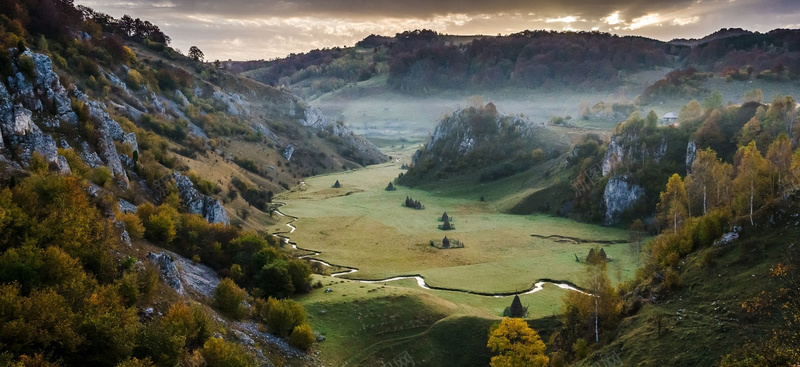 高山草原海报jpg设计背景_88icon https://88icon.com 天猫海报 女装 摄影 活动背景 海报banner 海报素材 淘宝海报 男装 草原 风景 高山