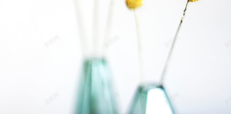 你好四月黄色水瓶花朵背景psd设计背景_88icon https://88icon.com 你好 唯美 四月 水瓶 生活 简约生活 精致 花朵 花瓶 黄色