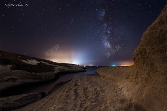 沙漠夜晚宽屏壁纸背景