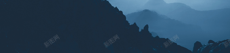 天空中的大雁背景psd_88icon https://88icon.com 大雁 天空 摄影 烟雾 群山 风景