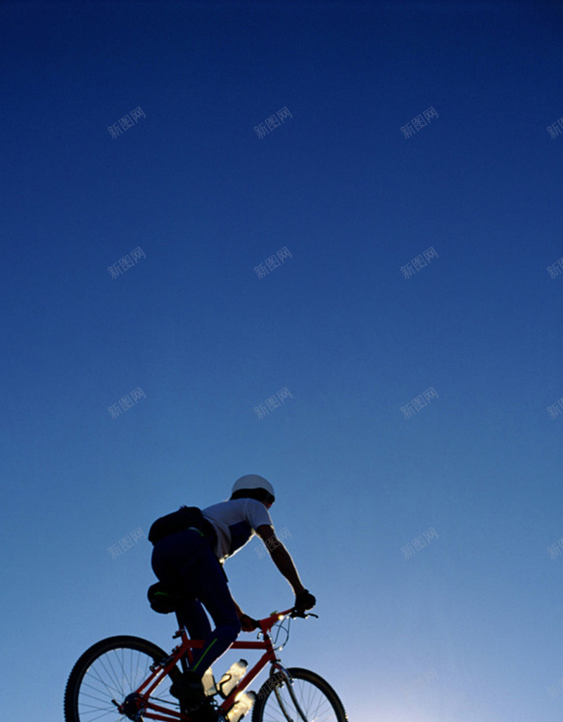 激情狂欢运动骑行H5图jpg设计背景_88icon https://88icon.com 健身 年轻 比赛 活力 激情 激情骑行H5素材 狂欢 运动 骑行