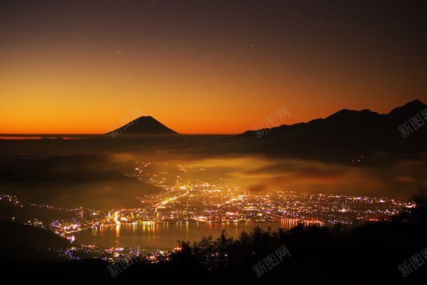 夕阳城堡夜景大山jpg设计背景_88icon https://88icon.com 城堡 夕阳 夜景 大山