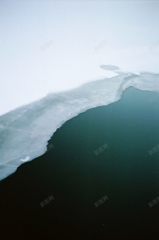 海水雪景大屏jpg设计背景_88icon https://88icon.com 海水 雪景