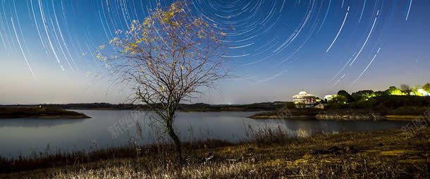 璀璨神奇的星轨背景jpg设计背景_88icon https://88icon.com 图片 璀璨 神奇 背景