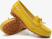 黄色豆豆鞋舒适平底鞋素材