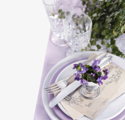 紫色系桌布和刀叉素材