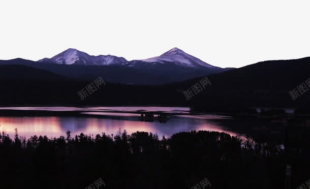 湖光山色png免抠素材_88icon https://88icon.com 地理地貌 山峦 旅游出行 湖水 风景