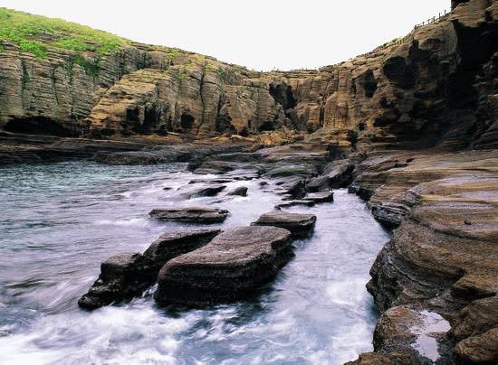 龙头海岸景区png免抠素材_88icon https://88icon.com 旅游景区 济州岛 著名景点 龙头海岸 龙头海岸景区