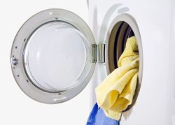 衣物洗涤滚筒洗衣机高清图片