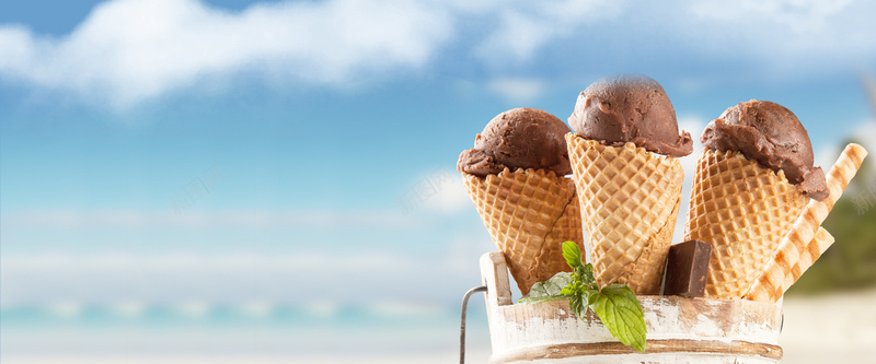 冰激凌简约蓝色海报背景bannerpsd设计背景_88icon https://88icon.com banner 促销 冰激凌 夏季 夏日 折扣 海报 海边 清凉 甜筒 简约 背景 蓝色 雪糕